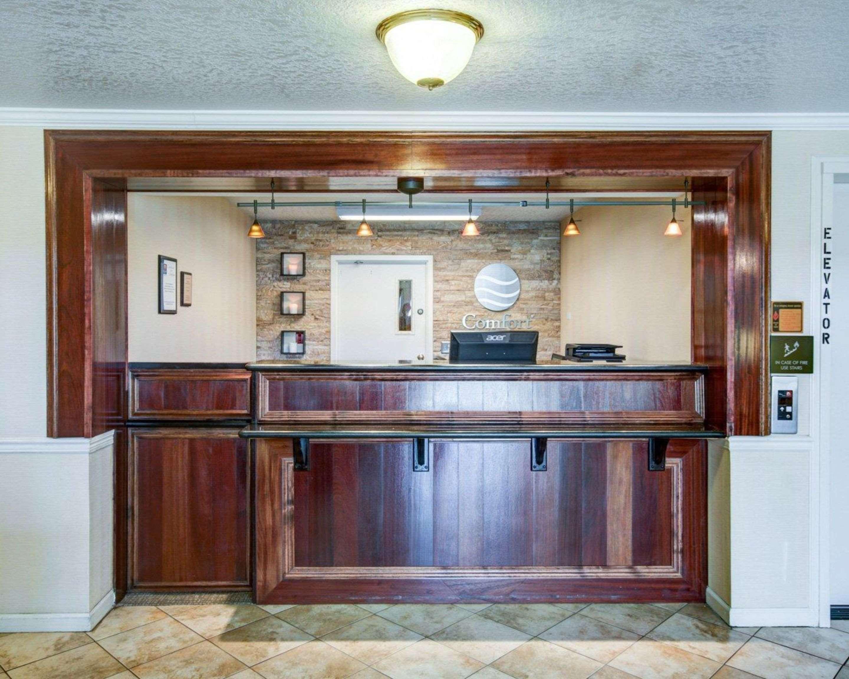 Comfort Inn Redding Near I-5 Extérieur photo